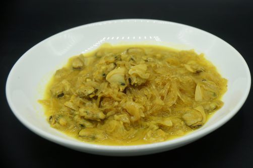 Clam Curry with Glass Noodle